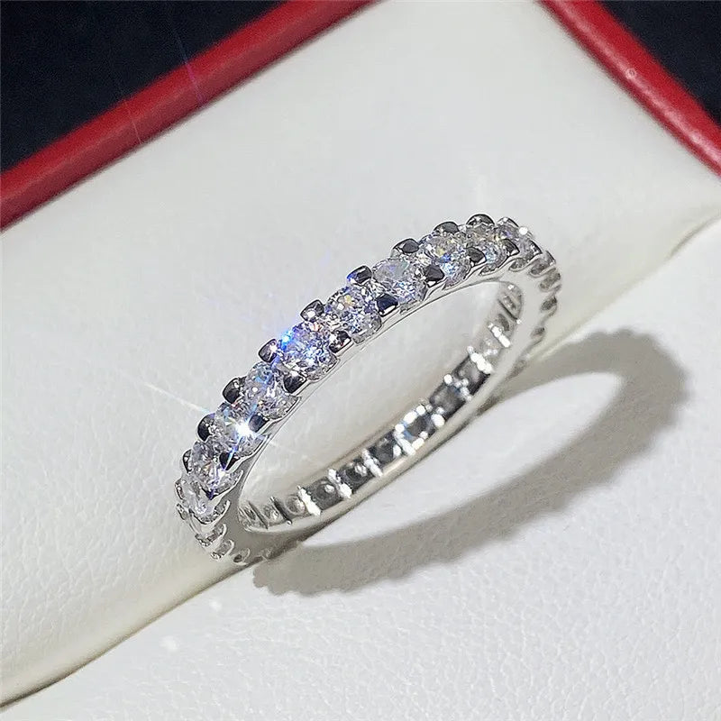 Geometrische Zirkonia Statement Ring
